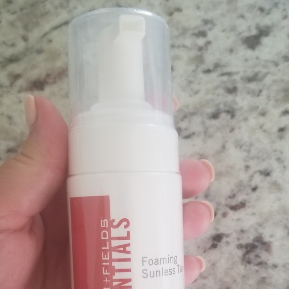 Rodan and Fields Sunless Tanner - Picture 2 of 6